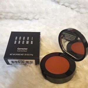 Bobbi Brown Corrector-Very Deep Peach-